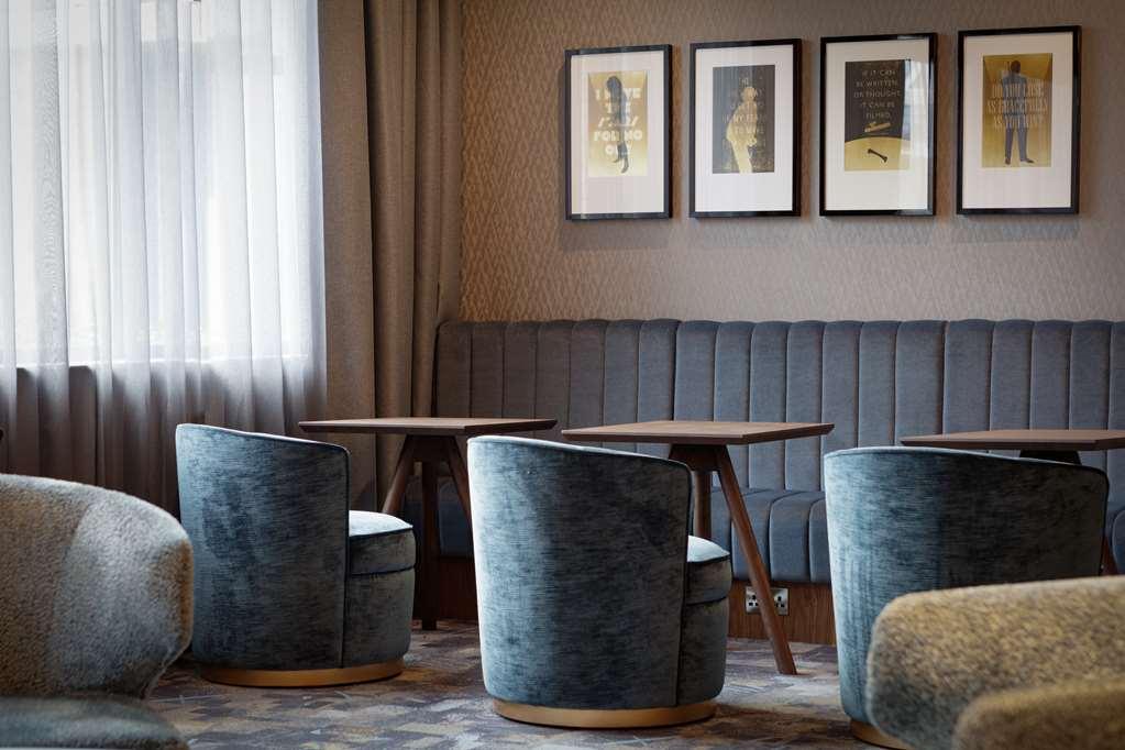 Doubletree By Hilton London Elstree Hotel Borehamwood Interior foto