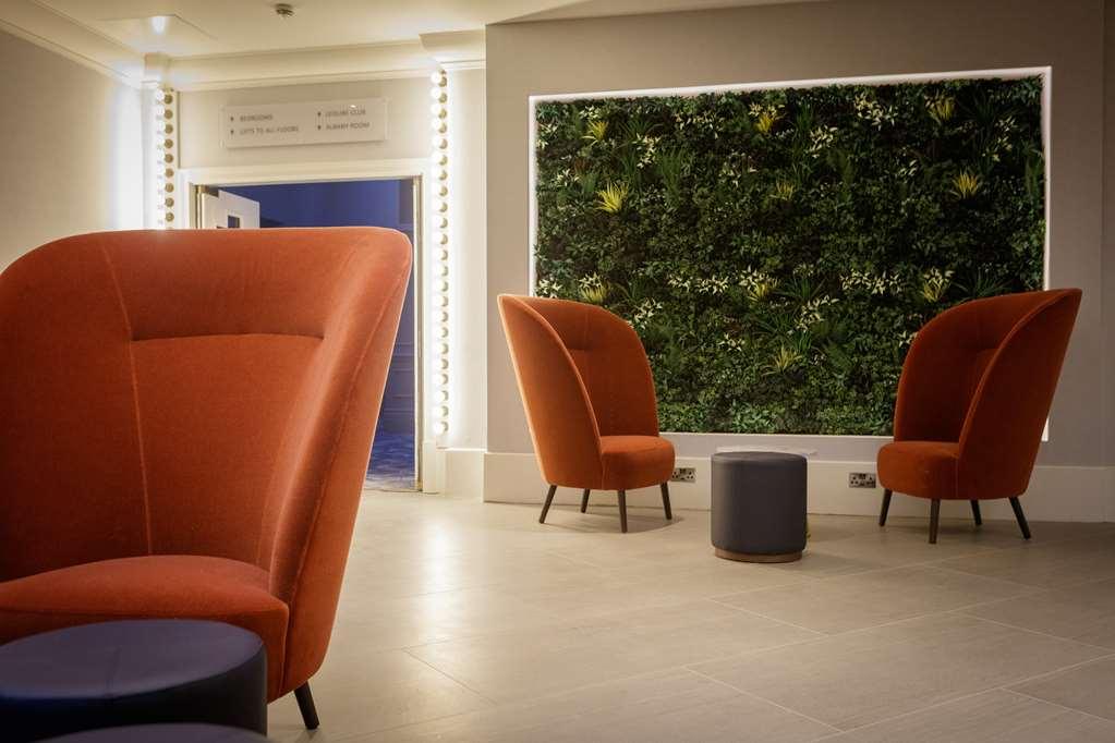 Doubletree By Hilton London Elstree Hotel Borehamwood Interior foto