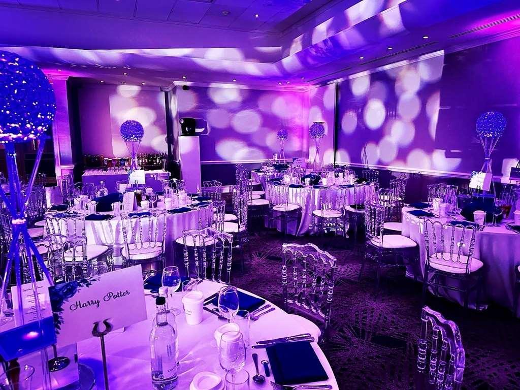 Doubletree By Hilton London Elstree Hotel Borehamwood Instalações foto