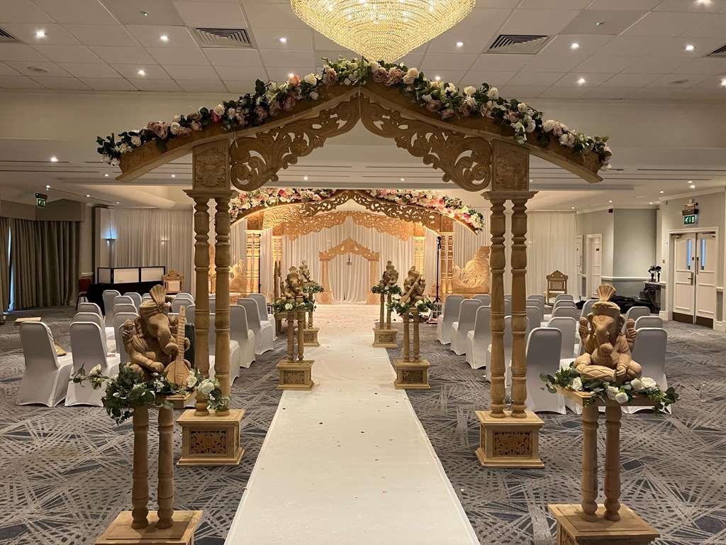 Doubletree By Hilton London Elstree Hotel Borehamwood Instalações foto